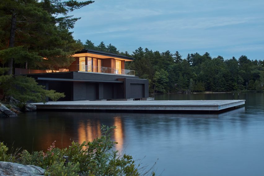 Muskoka Boathouse by Atelier Kastelic Buffey