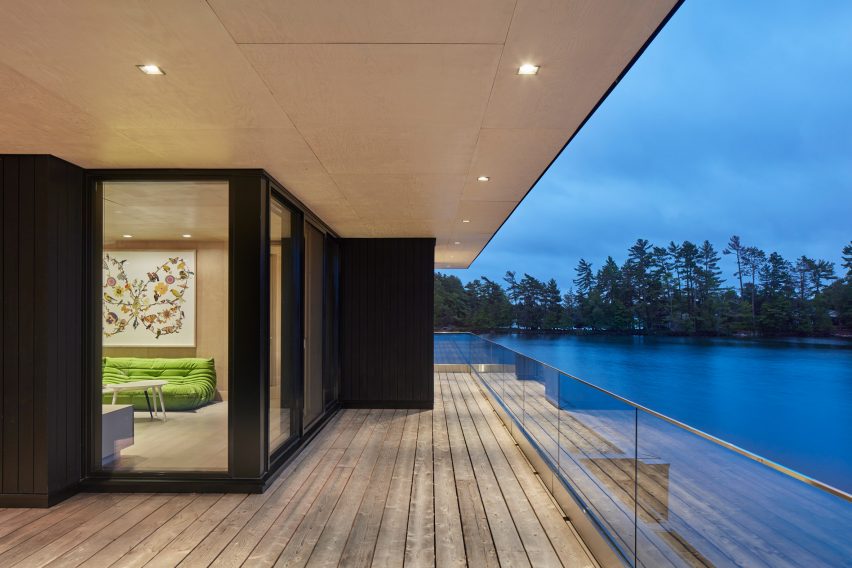 Muskoka Boathouse by Atelier Kastelic Buffey