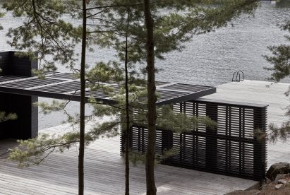 Muskoka Boathouse by Atelier Kastelic Buffey