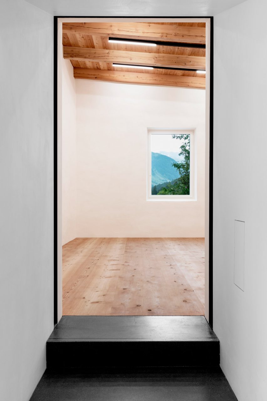 Muzeum Susch by Chasper Schmidlin and Lukas Voellmy