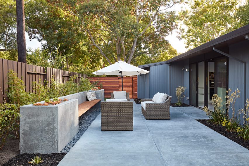 Palo Alto Eichler Remodel by Klopf Architecture