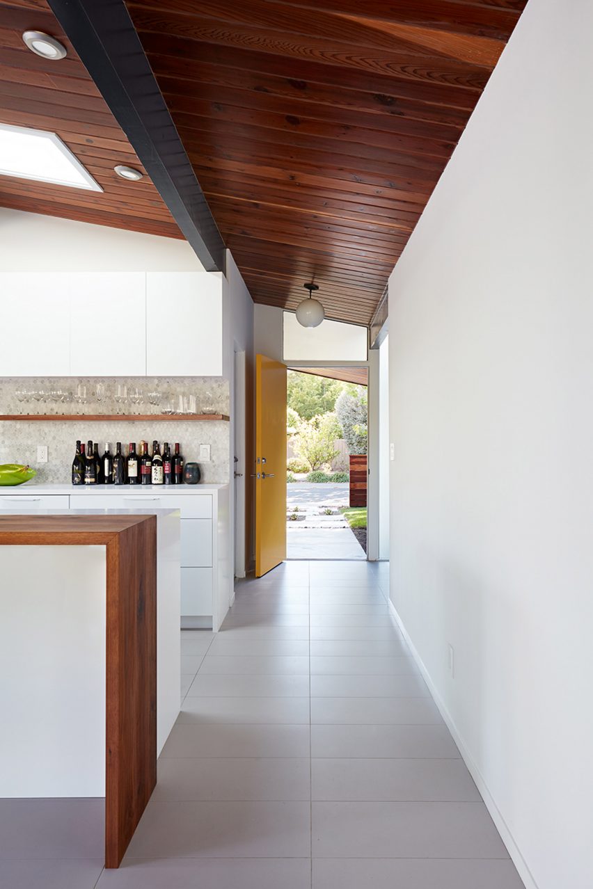 Palo Alto Eichler Remodel by Klopf Architecture
