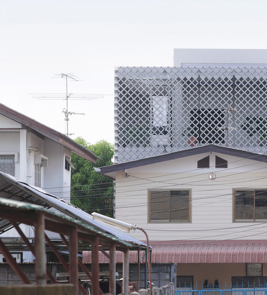 Phra Pradeang House by all(zone)