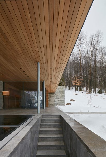 Pool House by MacKay-Lyons Sweetapple
