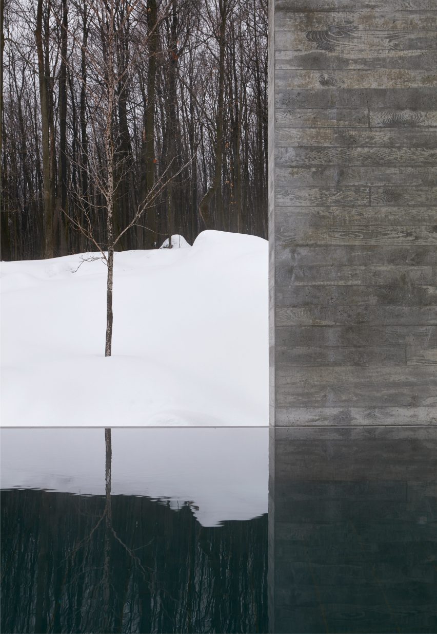 Pool House by MacKay-Lyons Sweetapple