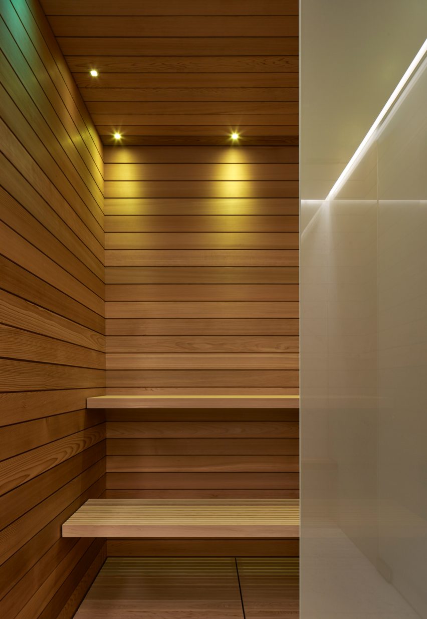 Pool House by MacKay-Lyons Sweetapple