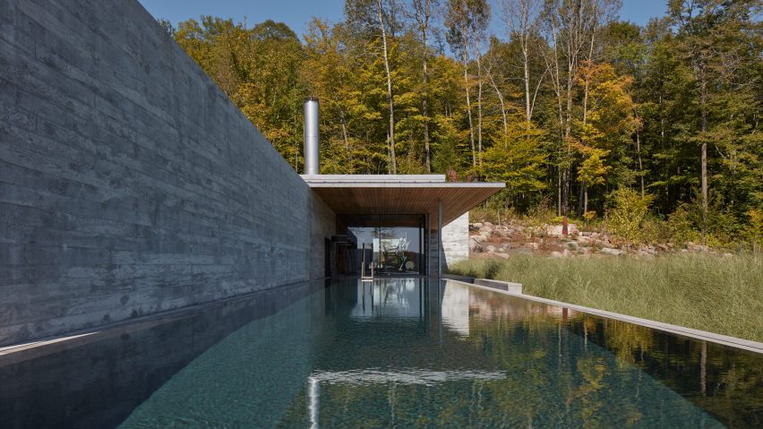 Pool House by MacKay-Lyons Sweetapple