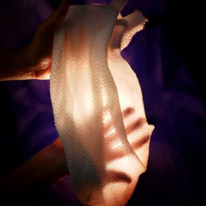 Temperature regulating fabric by researchers at University of Maryland