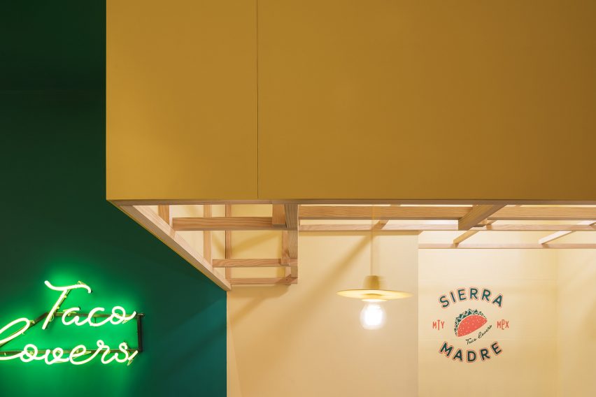 Sierra Madre Taquería by Erbalunga Estudio