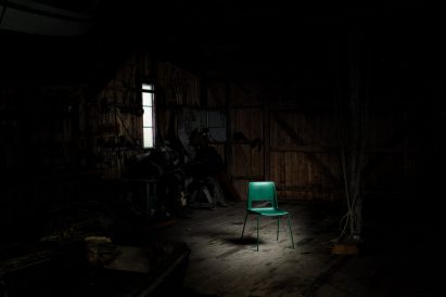 Snøhetta unveils S-1500 chair made from recycled plastic and steel