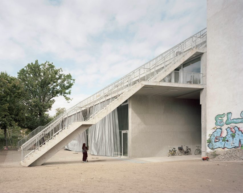 Terrassemhaus by Brandlhuber + Emde and Burlon + Muck Petzet Architekten