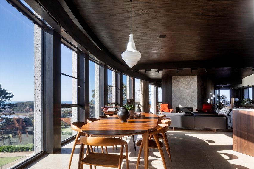 Tidal Arc House by Woods Bagot