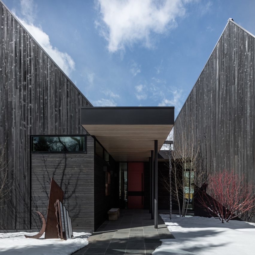 V-Plan House by Studio B