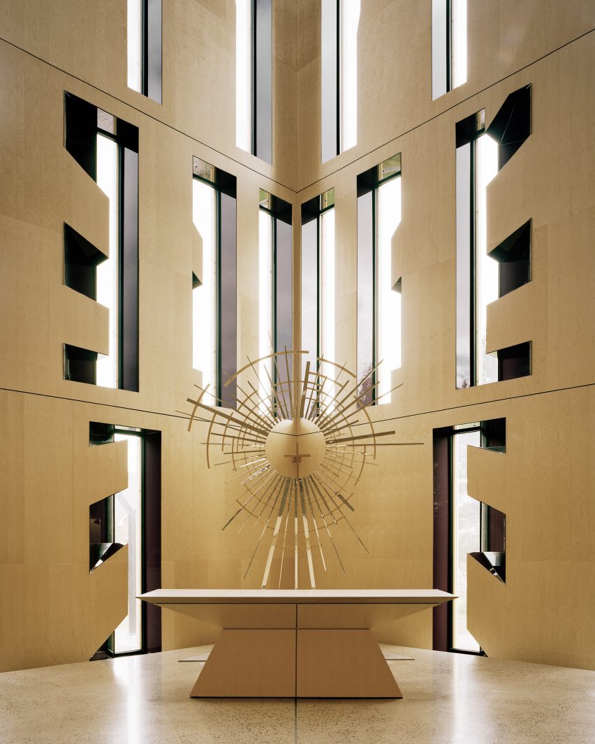 Våler kirke by Espen Surnevik