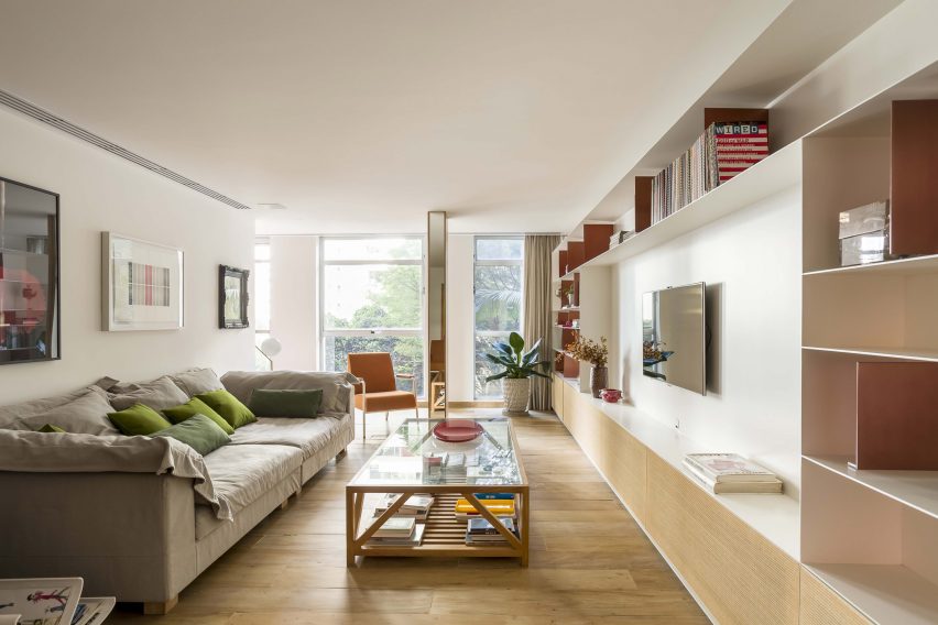VLP Apartment by Pascali Semerdjian Arquitetos