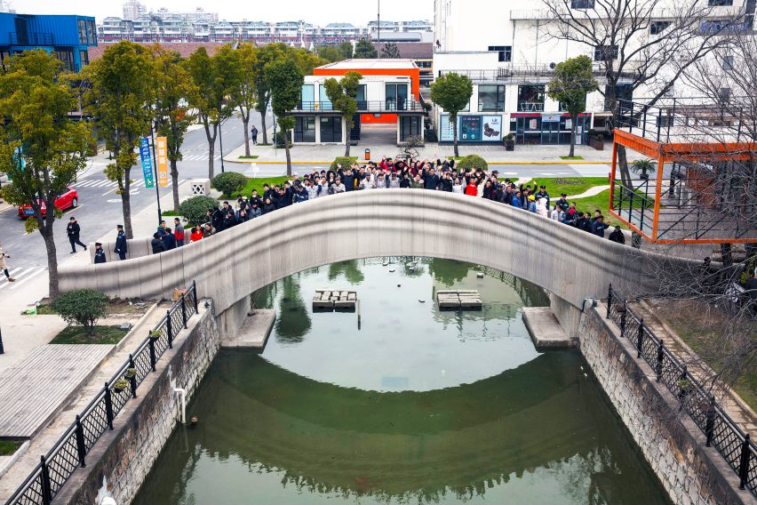 World's longest 3d-printed concrete bridge by Tsinghua University School of Architecture opens in Shanghai