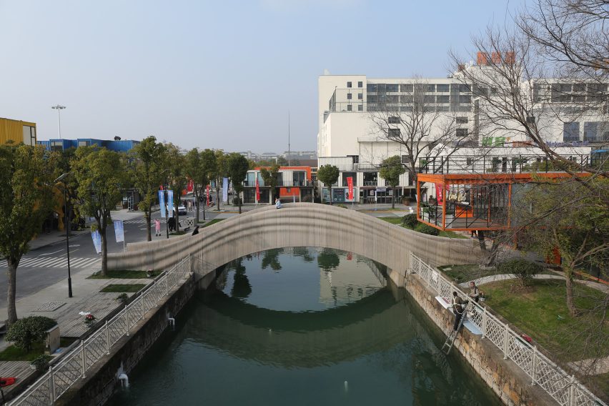 World's longest 3d-printed concrete bridge by Tsinghua University School of Architecture opens in Shanghai