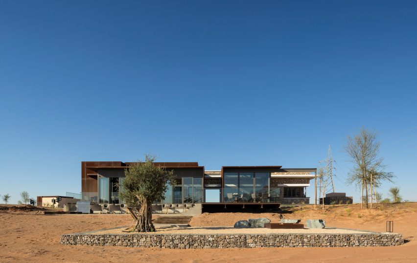 Al Faya Lodge by Anarchitect, photography by Fernando Guerra