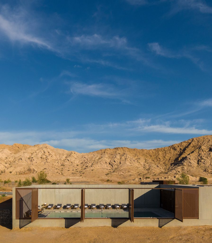 Al Faya Lodge by Anarchitect, photography by Fernando Guerra