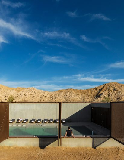 Al Faya Lodge by Anarchitect, photography by Fernando Guerra