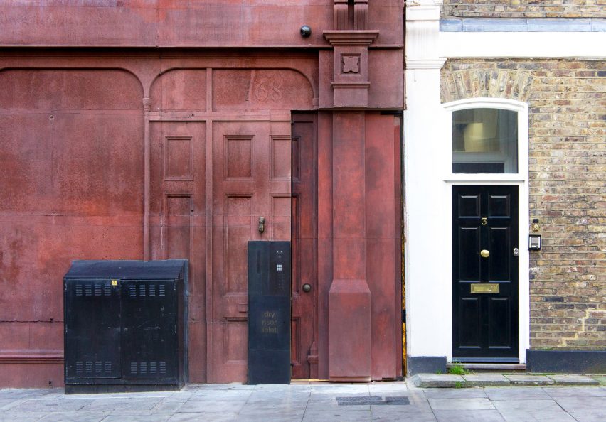 168 Upper Street in London by Amin Taha Architects