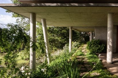 Apus House by Aguilo + Pedraza Architects