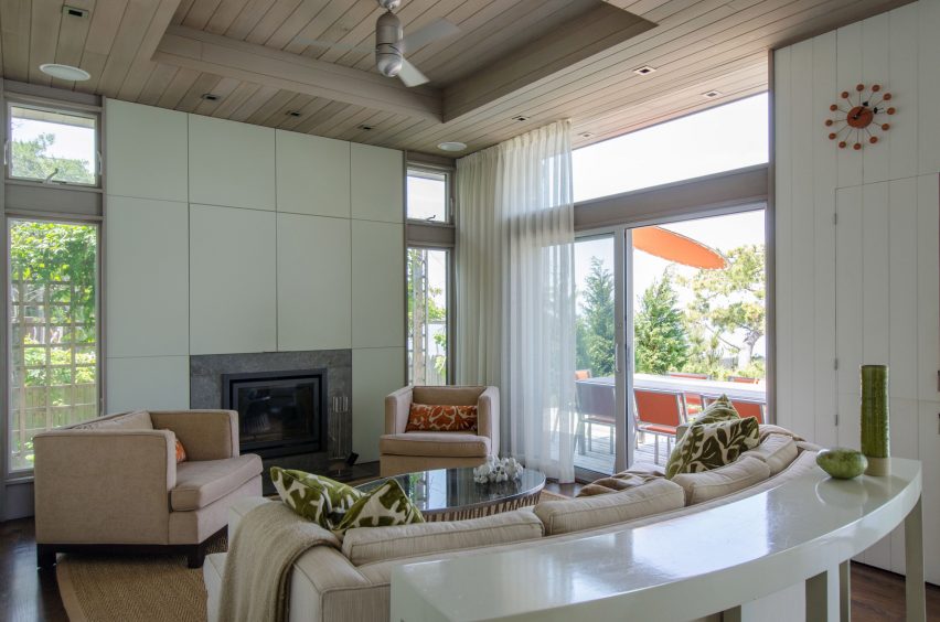 Bay Walk by Rodman Paul Architects