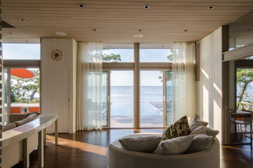 Bay Walk by Rodman Paul Architects