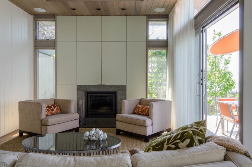 Bay Walk by Rodman Paul Architects