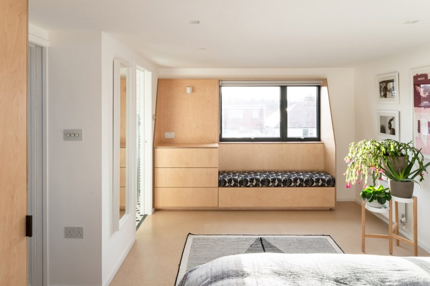 Interiors of Bearstead Rise house by Gruff Architects