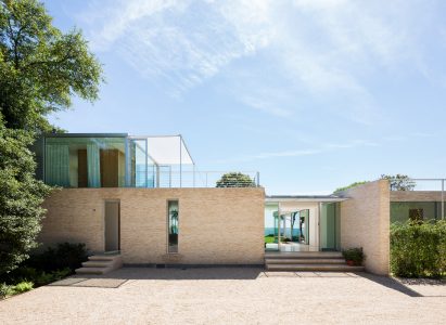 Bellport House by Toshihiro Oki