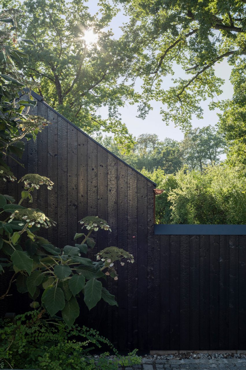 Black House by Buero Wagner
