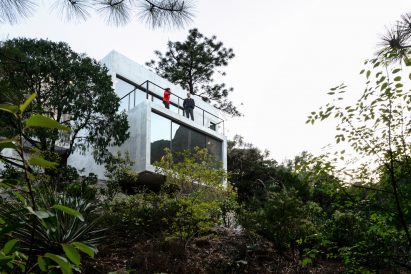 Casa 2I4E by P+0 Arquitectura