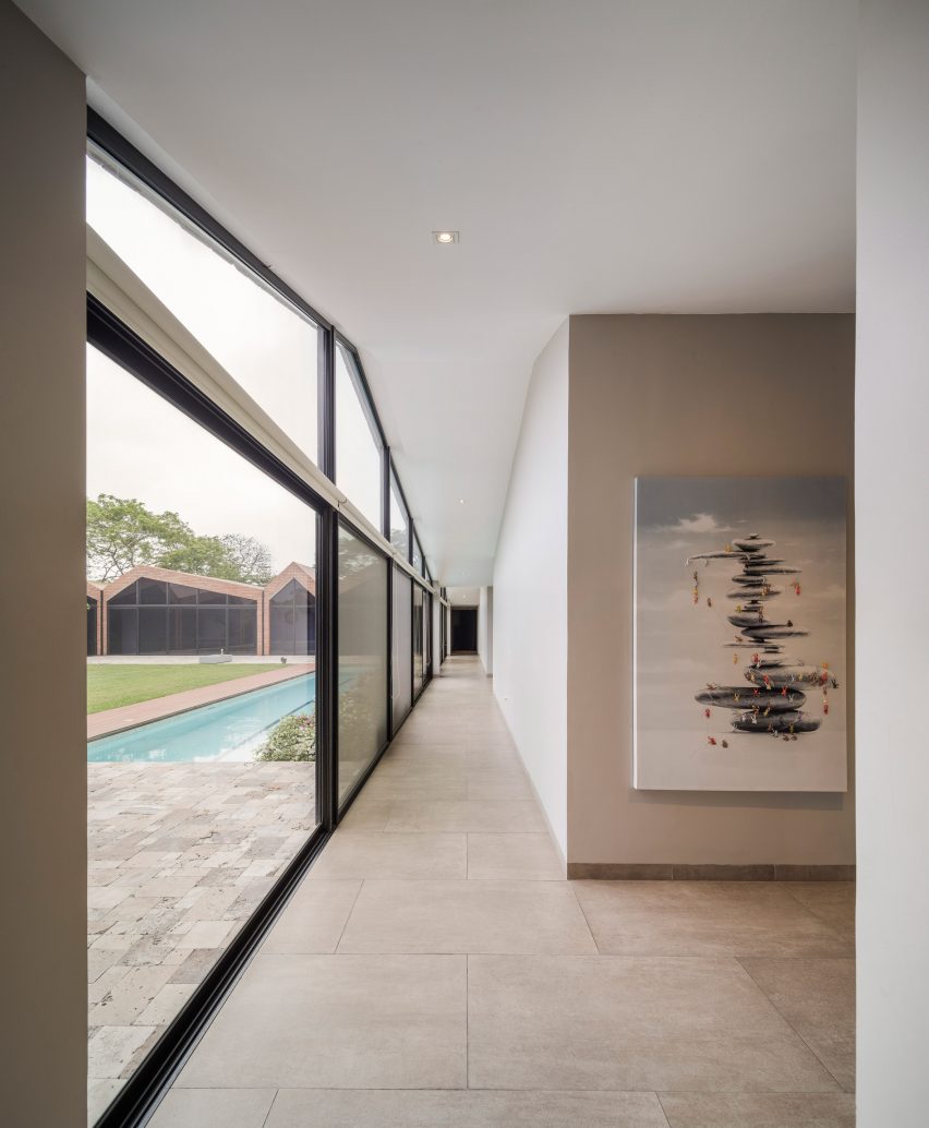 Casa El Cortijo by Felipe Assadi Arquitectos
