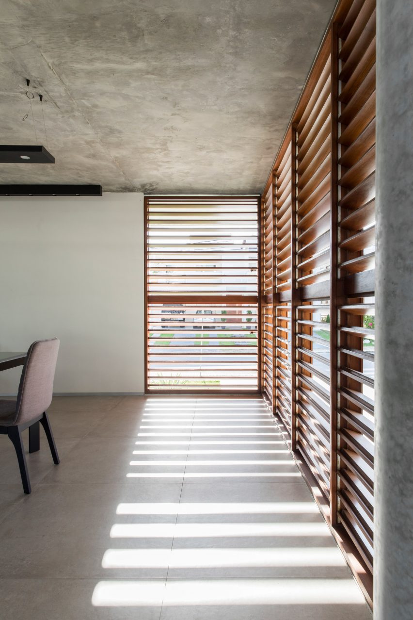 Casa IF by Martins Lucena Architects