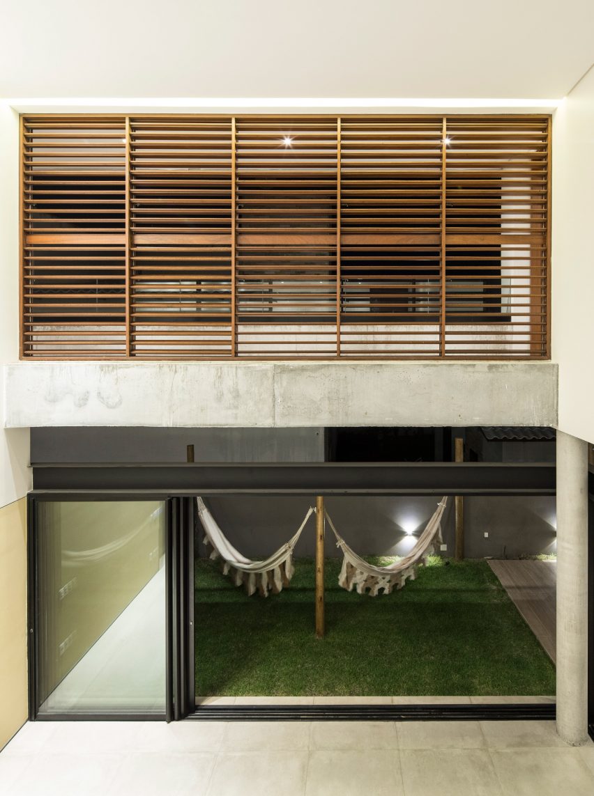 Casa IF by Martins Lucena Architects
