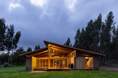 Casa Lasso by Rama Estudio