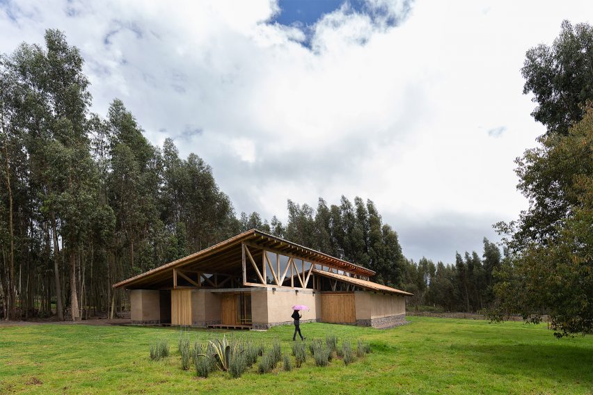 Casa Lasso by Rama Estudio
