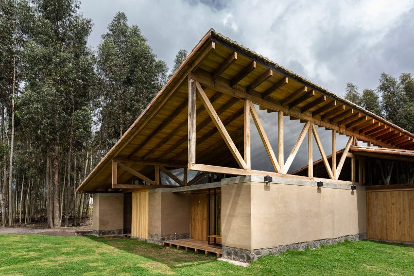 Casa Lasso by Rama Estudio