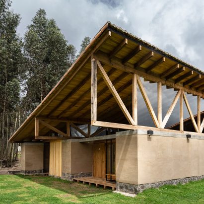 Casa Lasso by Rama Estudio