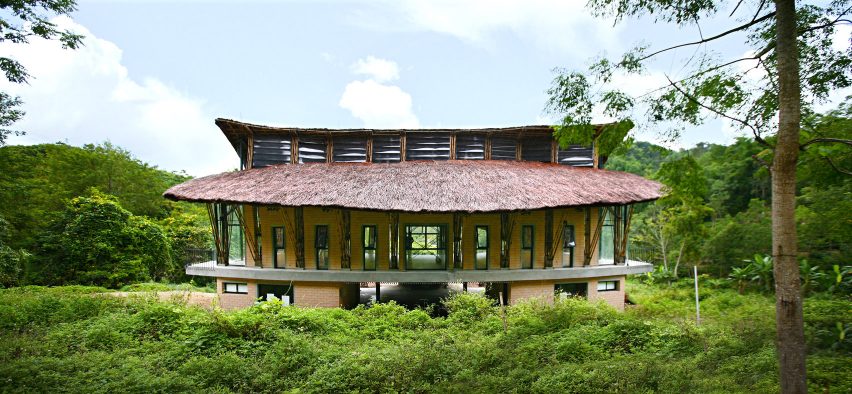 Chieng Yen Community House designed by 1+1>2 Architects in Vietnam