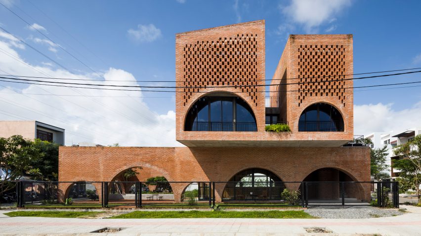 Cuckoo House by Tropical Space in Da Nang, Vietnam