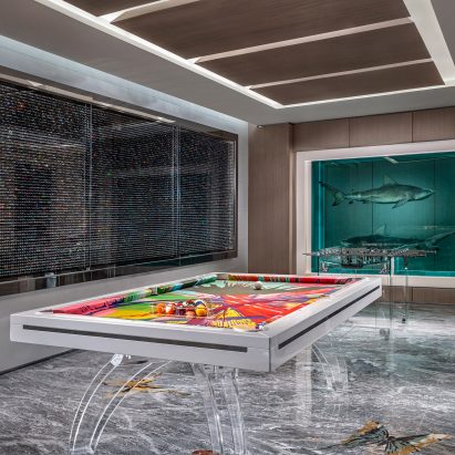 Dezeen Weekly features a Damien Hirst hotel suite and Bauhaus-style logos