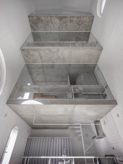 Dodge House by Leopold Banchini and Daniel Zamarbide