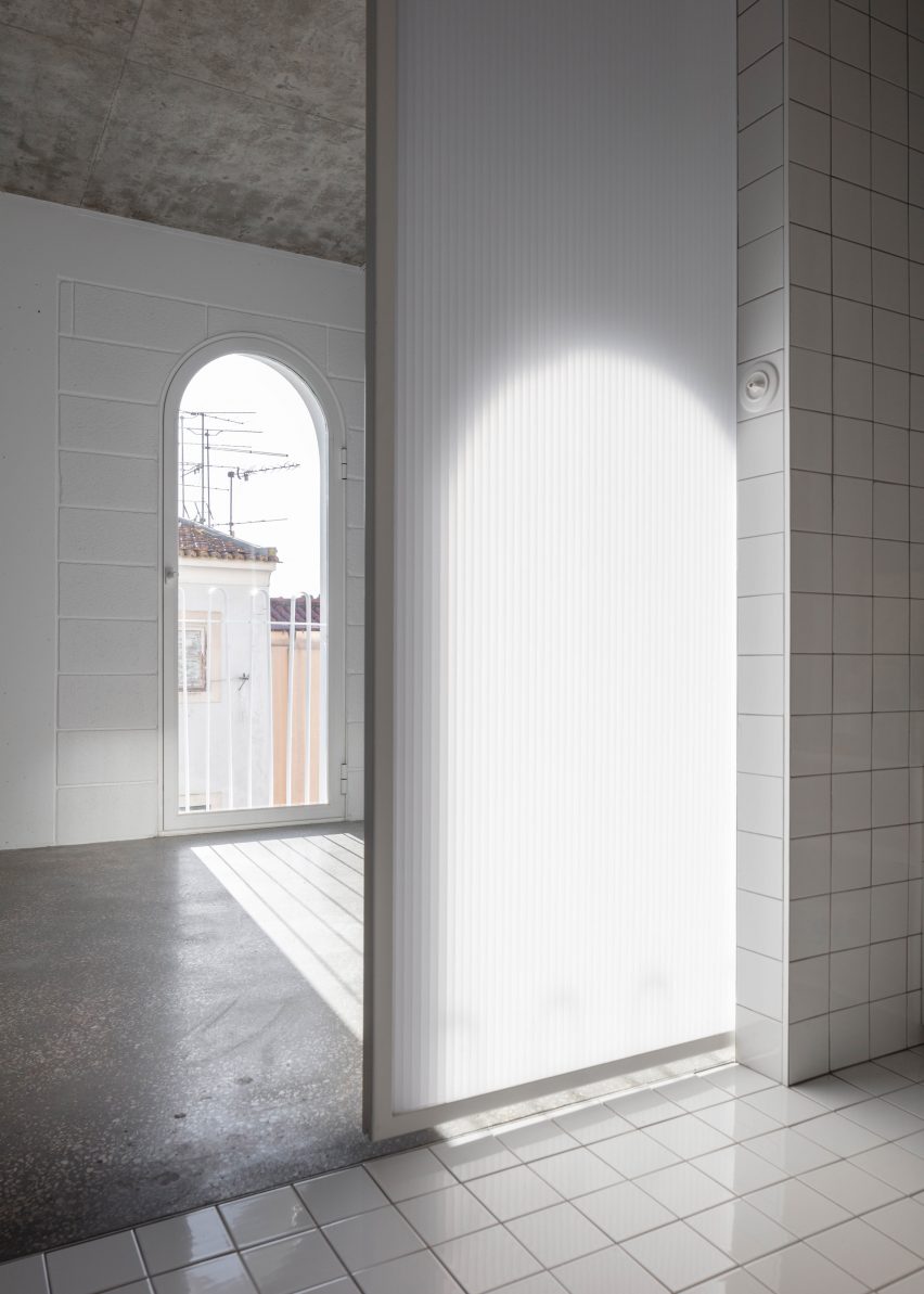 Dodge House by Leopold Banchini and Daniel Zamarbide