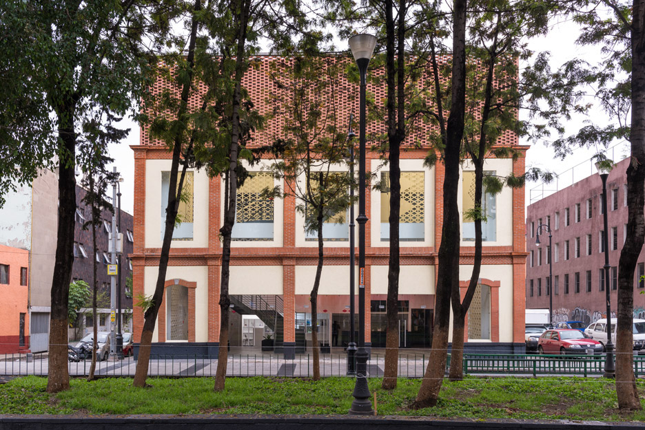 Futura CDMX museum by Bandada Studio and Miquel Adrià