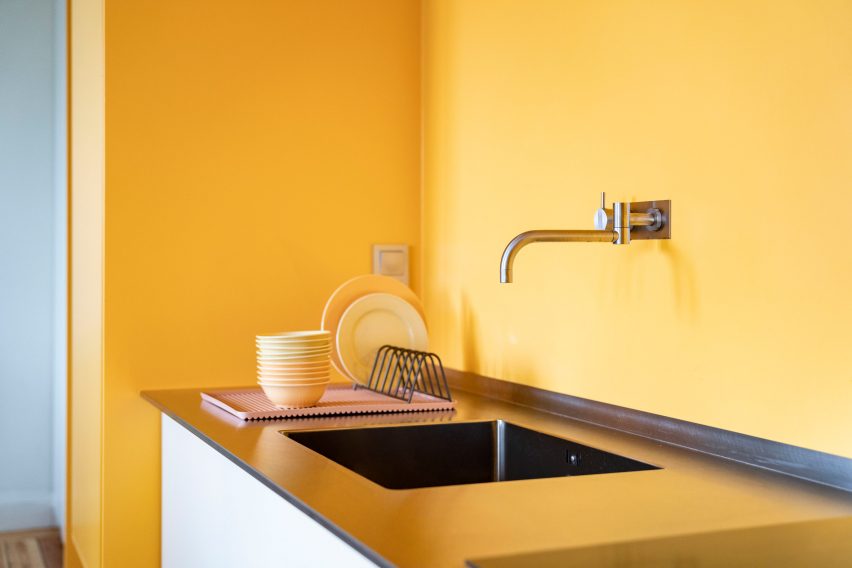 Function Walls apartment, designed by Lookofsky Architecture