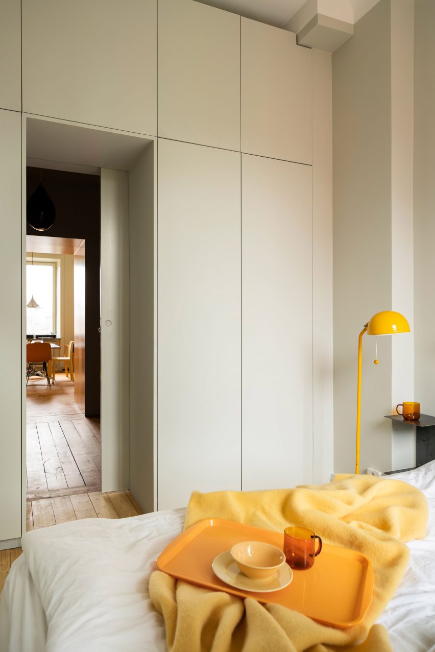 Function Walls apartment, designed by Lookofsky Architecture