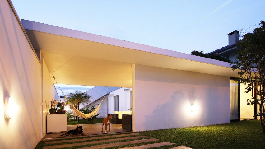 Hauer House by Estúdio 41
