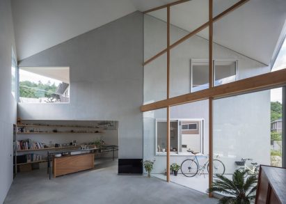 House in Sonobe by Tato Architects